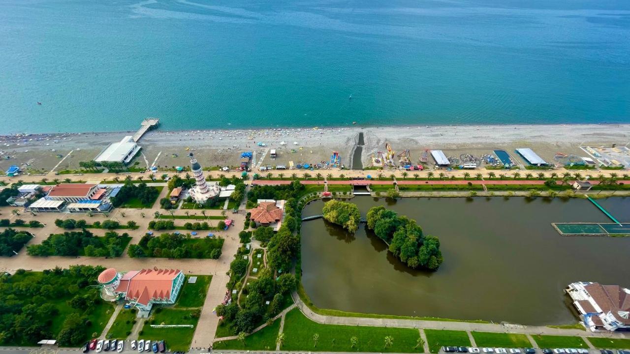באטומי Apartments Black Sea Resort מראה חיצוני תמונה