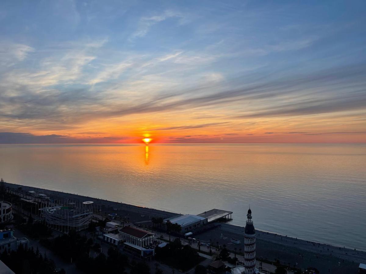 באטומי Apartments Black Sea Resort מראה חיצוני תמונה
